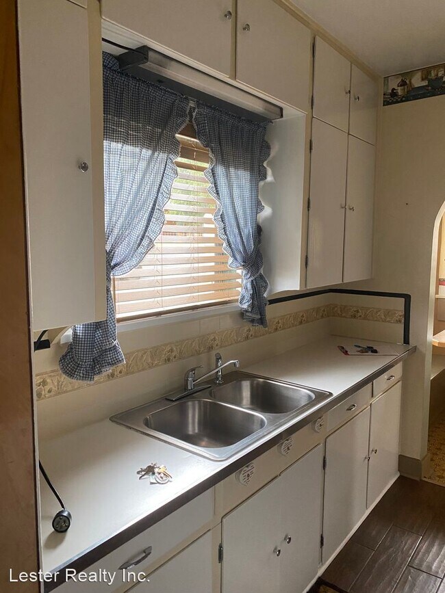 Foto del edificio - 2 br, 1 bath House - 606 Fulton St.