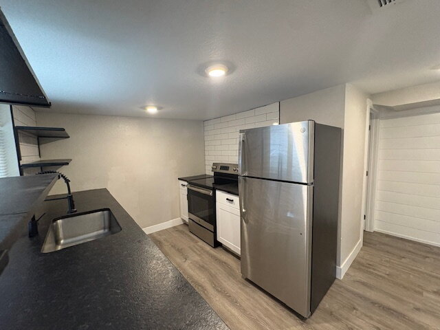 Foto del edificio - One-Bed Ground Floor Apartment - Edgewater...