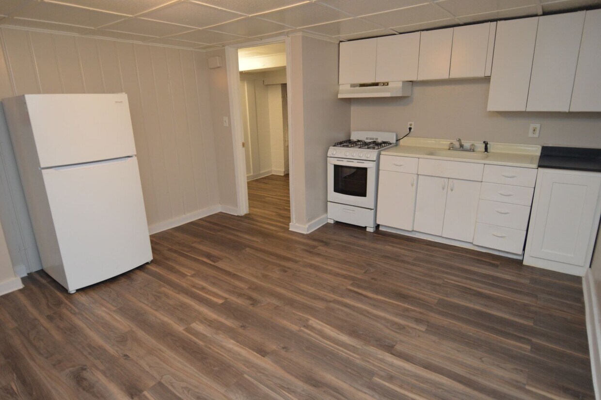 Foto principal - 2031 2nd Ave N