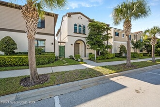 Building Photo - 2713 Rodina Dr