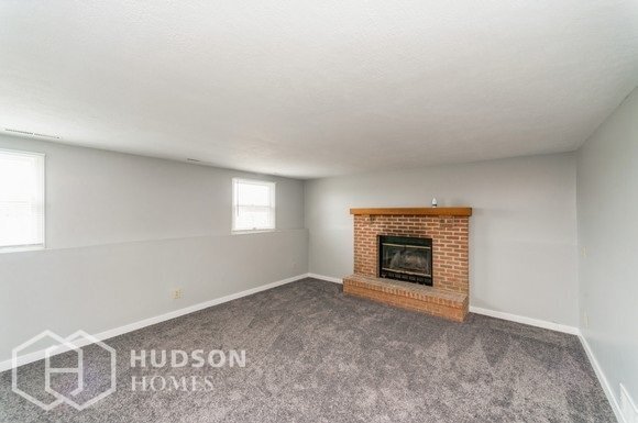 Building Photo - NOW AVAILABLE!  - 6283 Giddings, Rootstown...