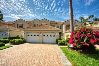 Building Photo - 8365 Excalibur Cir