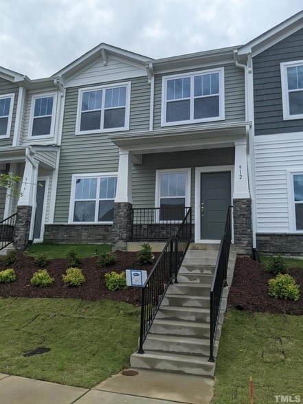 Foto principal - 912 Robbie Jackson Ln