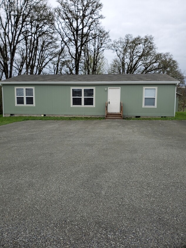 Photo - 86435 Franklin Blvd (Eugene, OR)