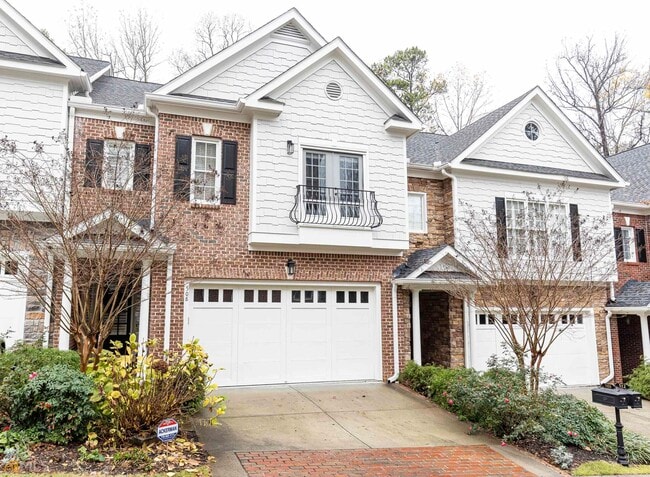 Building Photo - 5492 Glenridge Dr