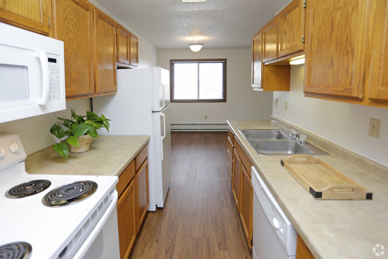 Prairie Point Apartments in West Fargo, ND