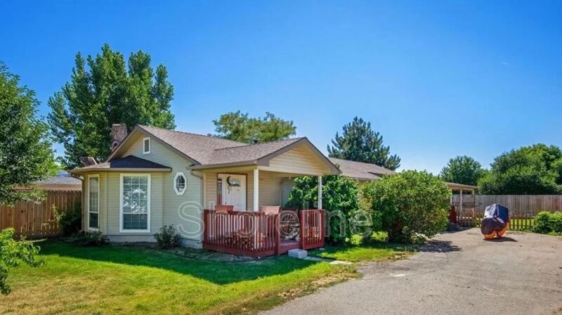 Primary Photo - 1311 N Shamrock St