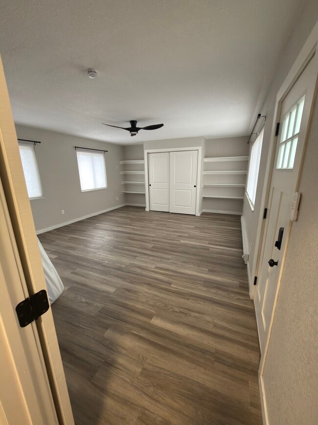 Foto del edificio - 11867 Keough Dr