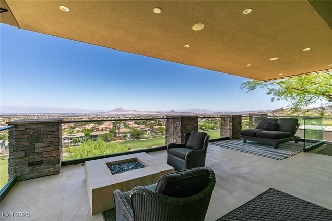 Building Photo - 1500 MacDonald Ranch Dr