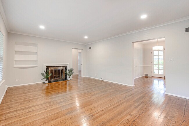 Building Photo - 1510 Willow St