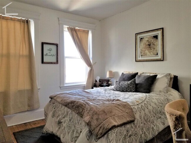 Foto del edificio - AWESOME ALLSTON 2 BED!!!