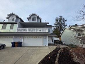 Building Photo - 1620 S Cochran St