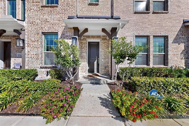 Foto del edificio - 8168 Foraker St