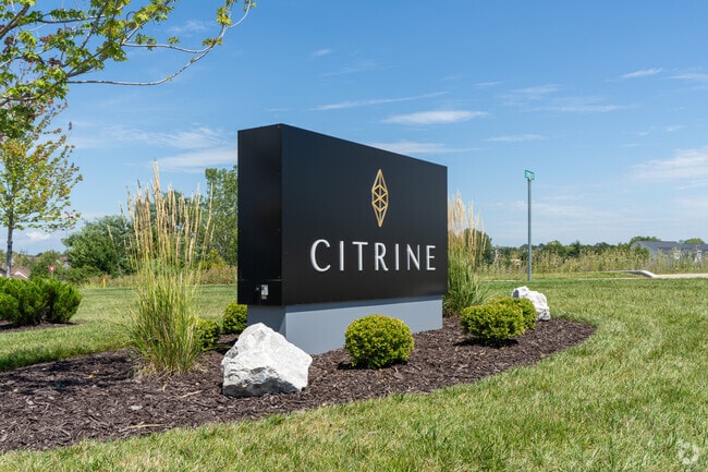 Building Photo - Citrine