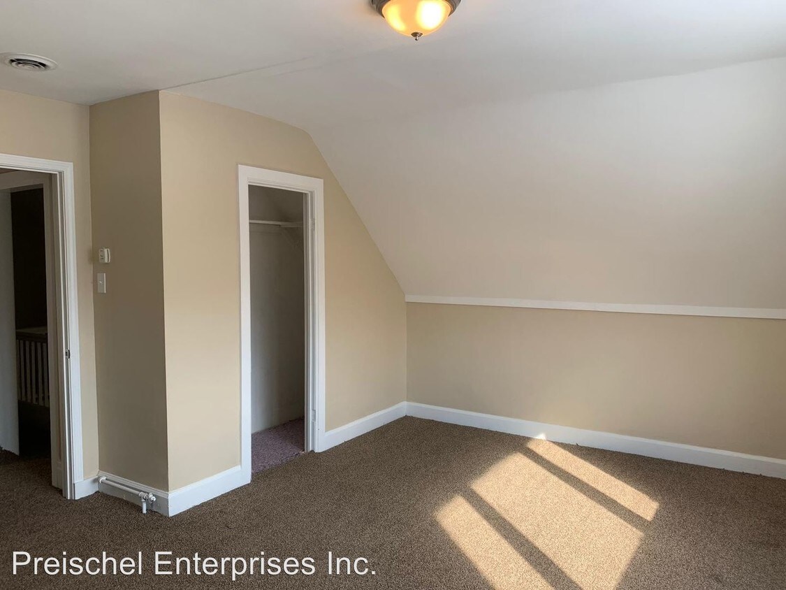Primary Photo - 3 br, 2 bath House - 94 Weaver Street