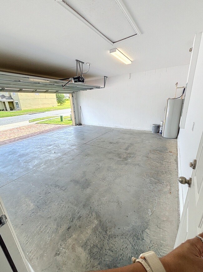 Building Photo - 469 Ogelthorpe Dr