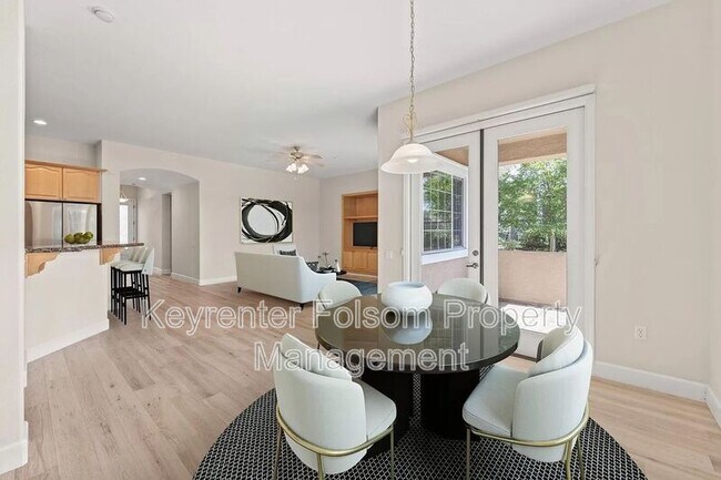 Building Photo - 3843 Park Dr