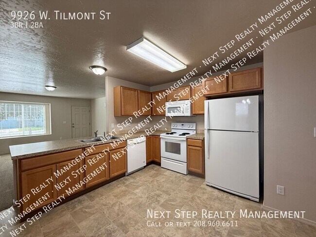 Foto del edificio - 9926 W Tilmont St