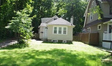 Building Photo - 26 Courter Ave