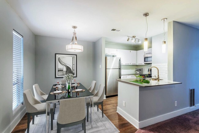 Área de comedor - GreenRock Estates