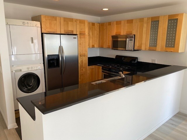 Building Photo - 18239 Coastline Dr