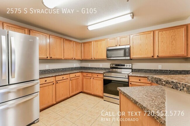 Building Photo - 2575 S Syracuse Way