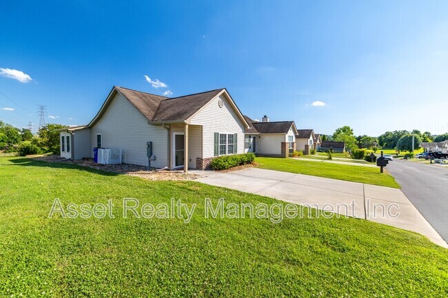Foto del edificio - 5532 Libby Way
