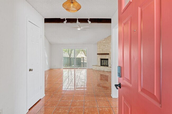 Foto del edificio - 2923 Norfolk Dr