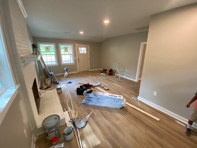 Building Photo - 424 Arbor Dr