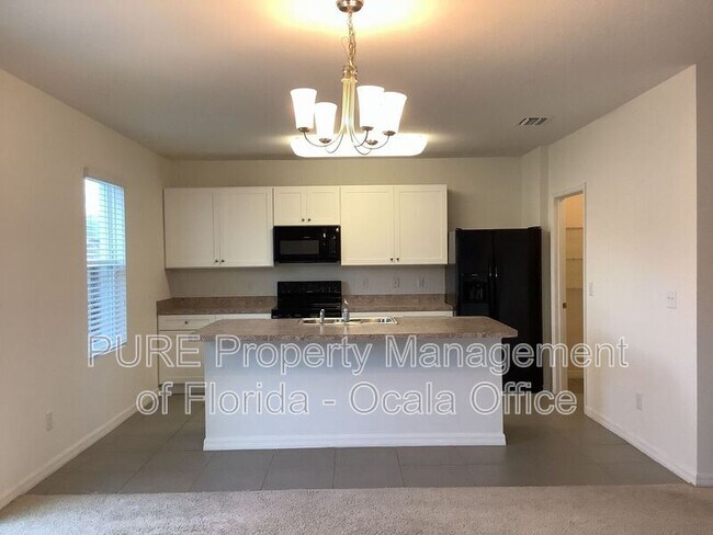 Foto del edificio - 2880 NE 43rd Rd