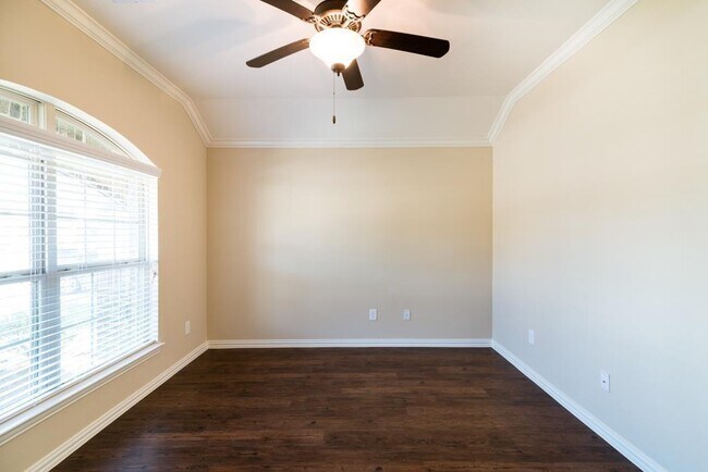 Foto del edificio - 4442 Firebrush Ln