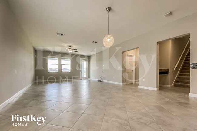 Building Photo - 9934 Ivory Dr