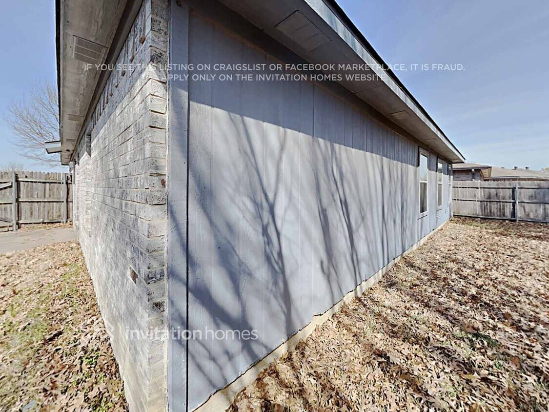 Foto del edificio - 2075 Paint Pony Ln