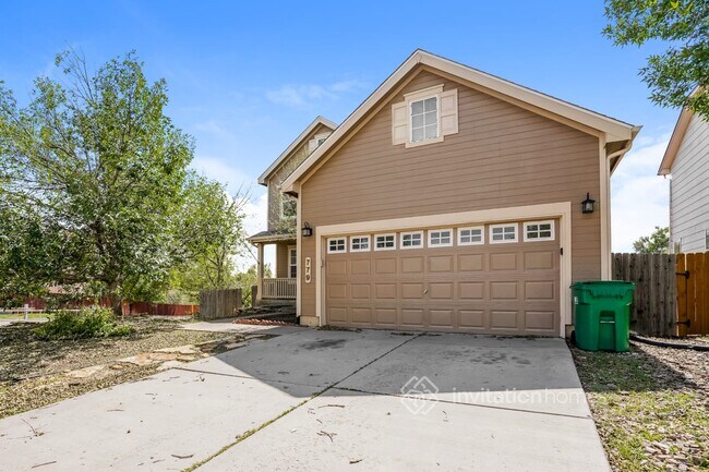 Building Photo - 779 Ridgebury Pl