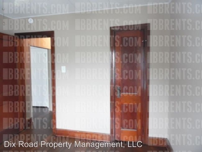 Building Photo - 3 br, 1 bath House - 1471 Milton Street,