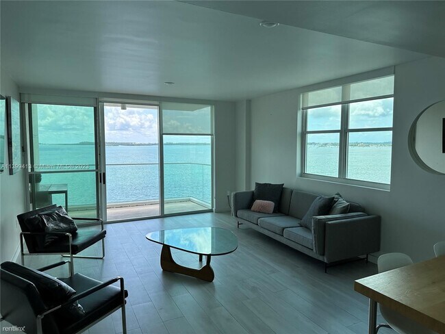 Building Photo - 2 br, 2 bath Condo - 800 Claughton Island ...