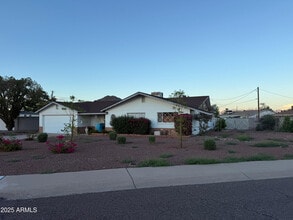 Building Photo - 12429 N Escobar Way