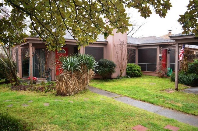 Building Photo - 6819 Ambler Dr