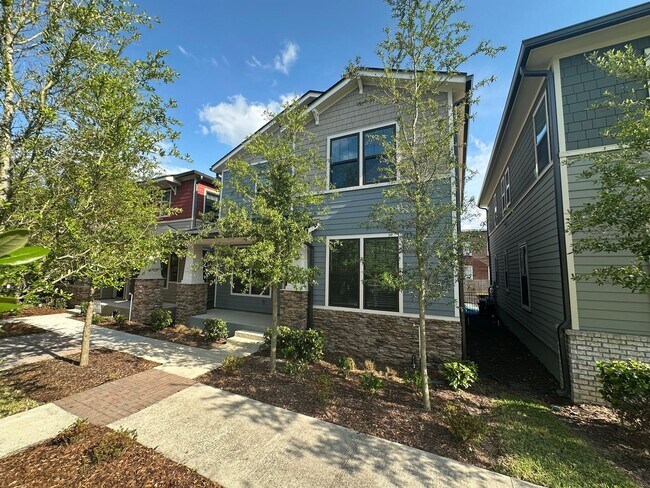Building Photo - BRAND NEW HOME!