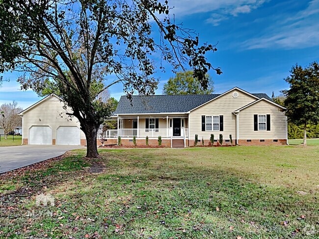 Building Photo - 104 Carrington Dr