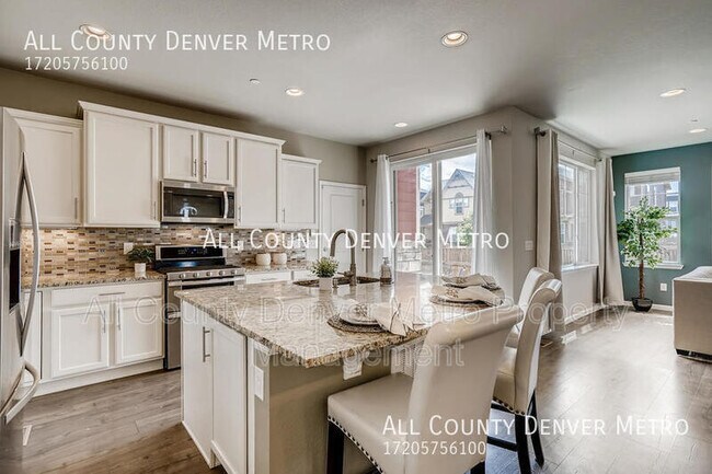 Foto del edificio - 11908 Meade Ct