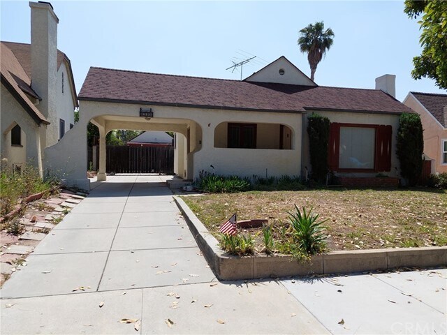 Primary Photo - 740 Cordova Ave