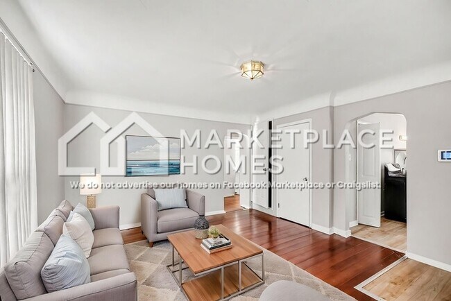 Foto del edificio - 8212 Timken Ave