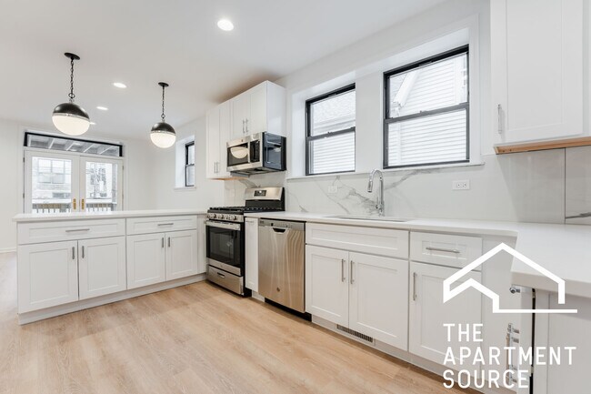 Foto del edificio - 2663 W Medill Ave