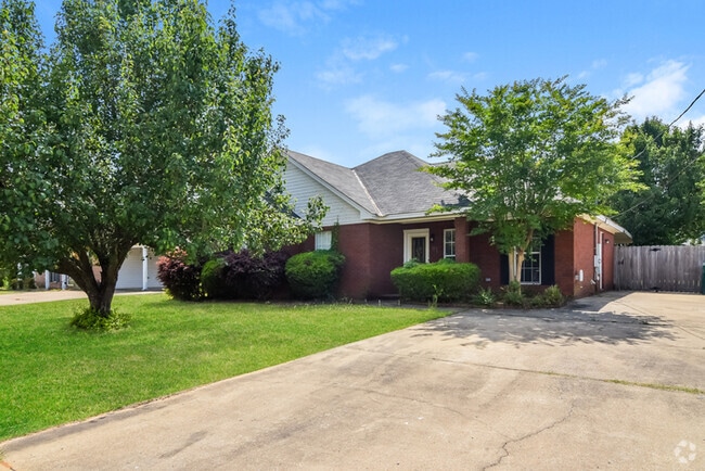 Building Photo - 87 Faulk Dr