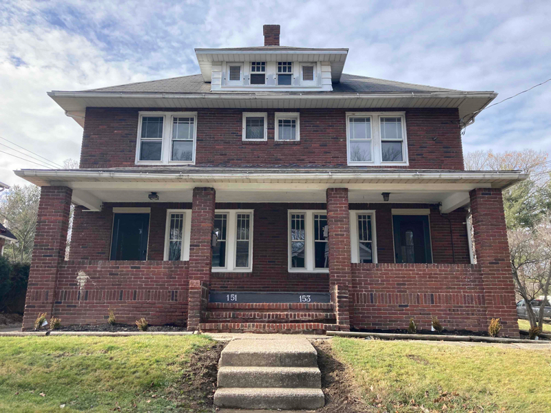 Primary Photo - 153 Western Ave