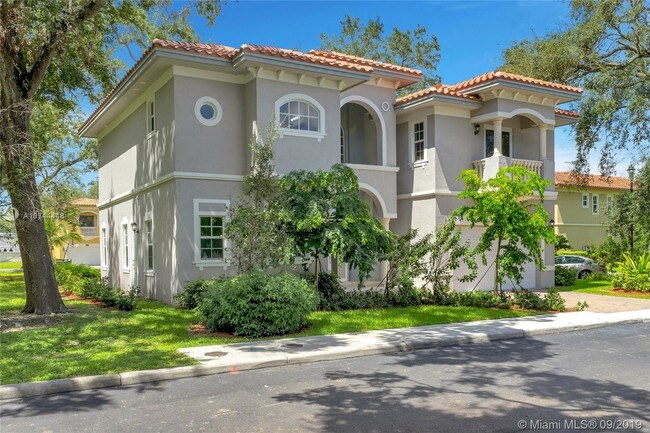 Foto del edificio - 3564 Forest View Cir
