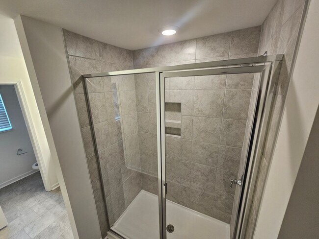 Foto del edificio - Townhome in great Concord community