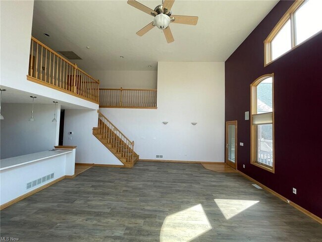 Building Photo - 174 Filly Ln