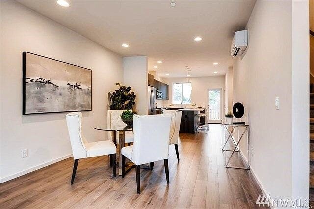 Building Photo - 2324 N 185th St